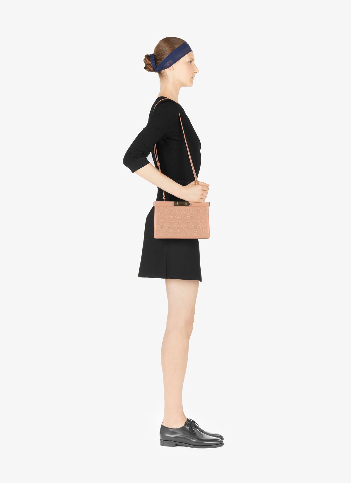 Cecile 24 Handbag ALAÏA SANDY CECILE 24 HANDBAG
